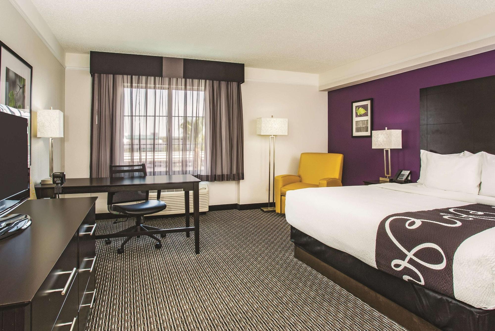La Quinta By Wyndham Las Vegas Summerlin Tech Extérieur photo