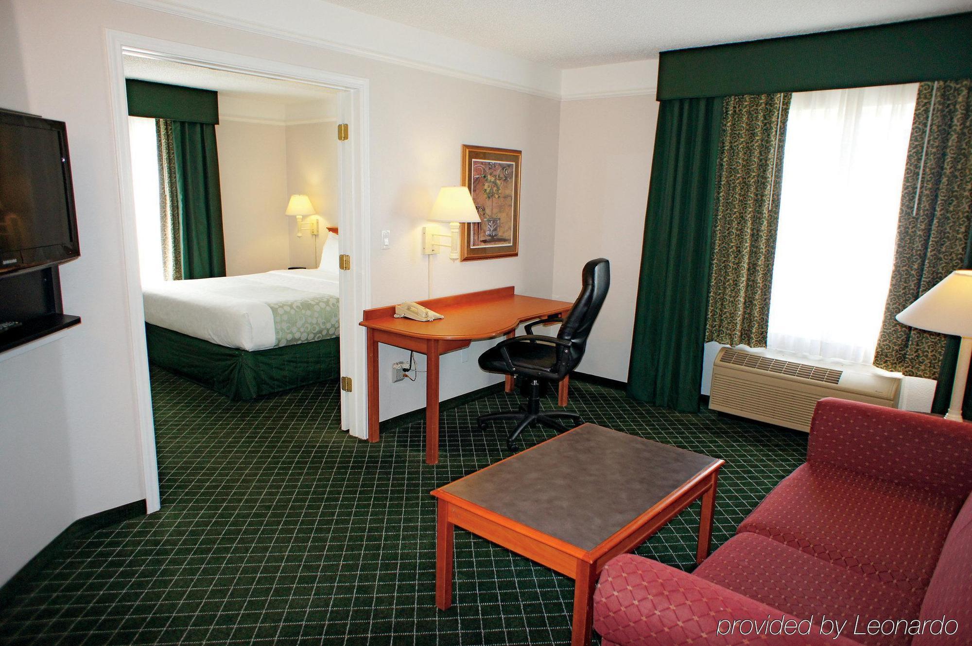 La Quinta By Wyndham Las Vegas Summerlin Tech Extérieur photo